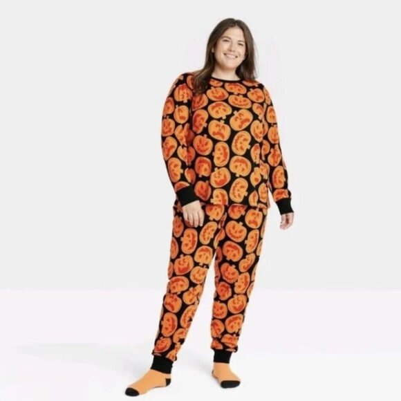 Target Hyde & Eek! | 2-Piece Family Sleep Set Pumpkins Print | Size Extra Large - Picture 6 of 6